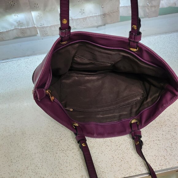 *New Low Price* Grape Purple Handbag Tote - Picture 7 of 9